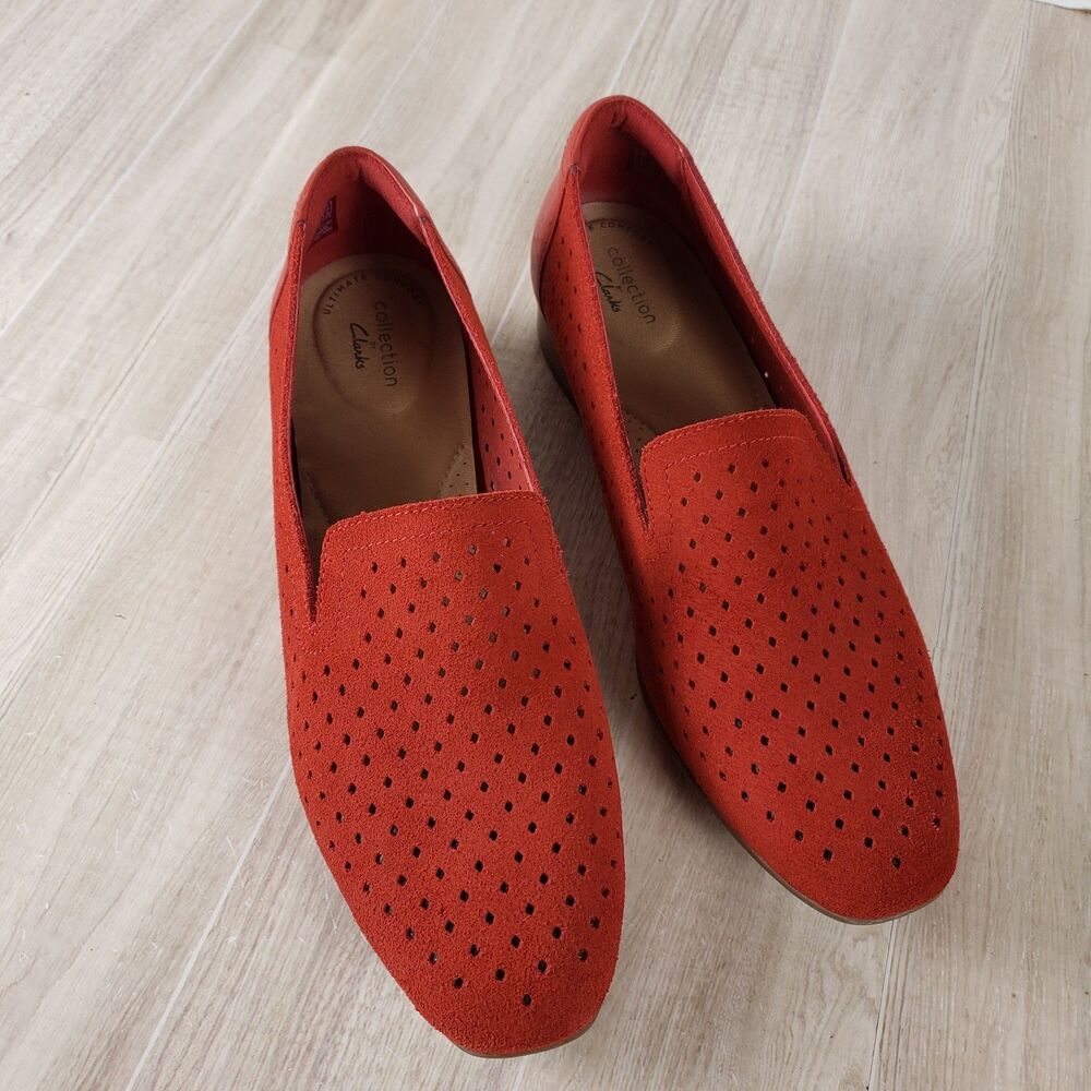 Clarks Women's Juliet Hayes Perf Loafer Red Suede Sz 9.5M - Picture 8 of 9